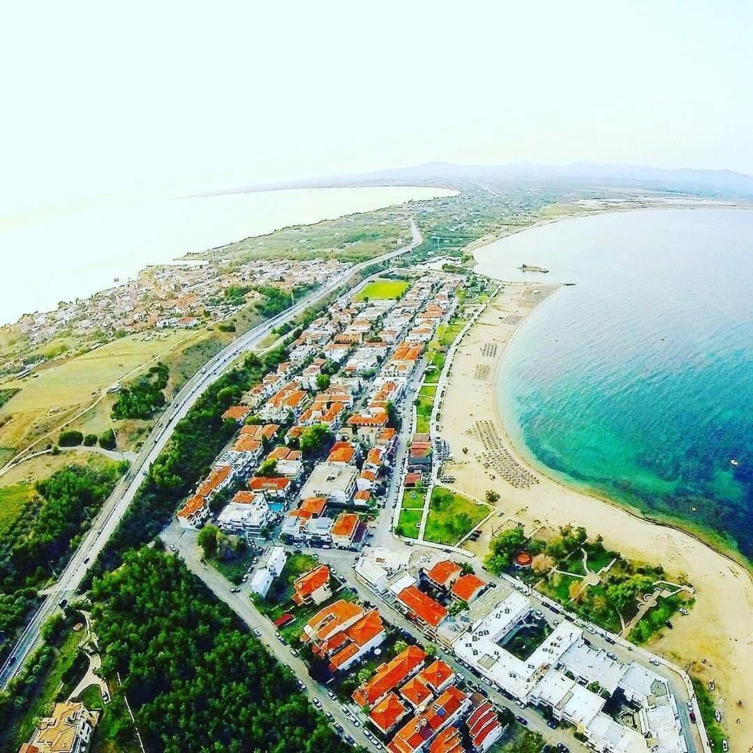 Argo Apartments Nea Poteidaia Bagian luar foto